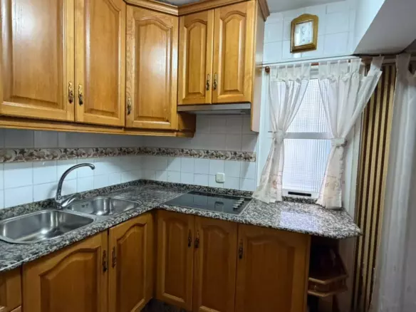 2-bedroom Flat In Alicante, Spain (76 M²)