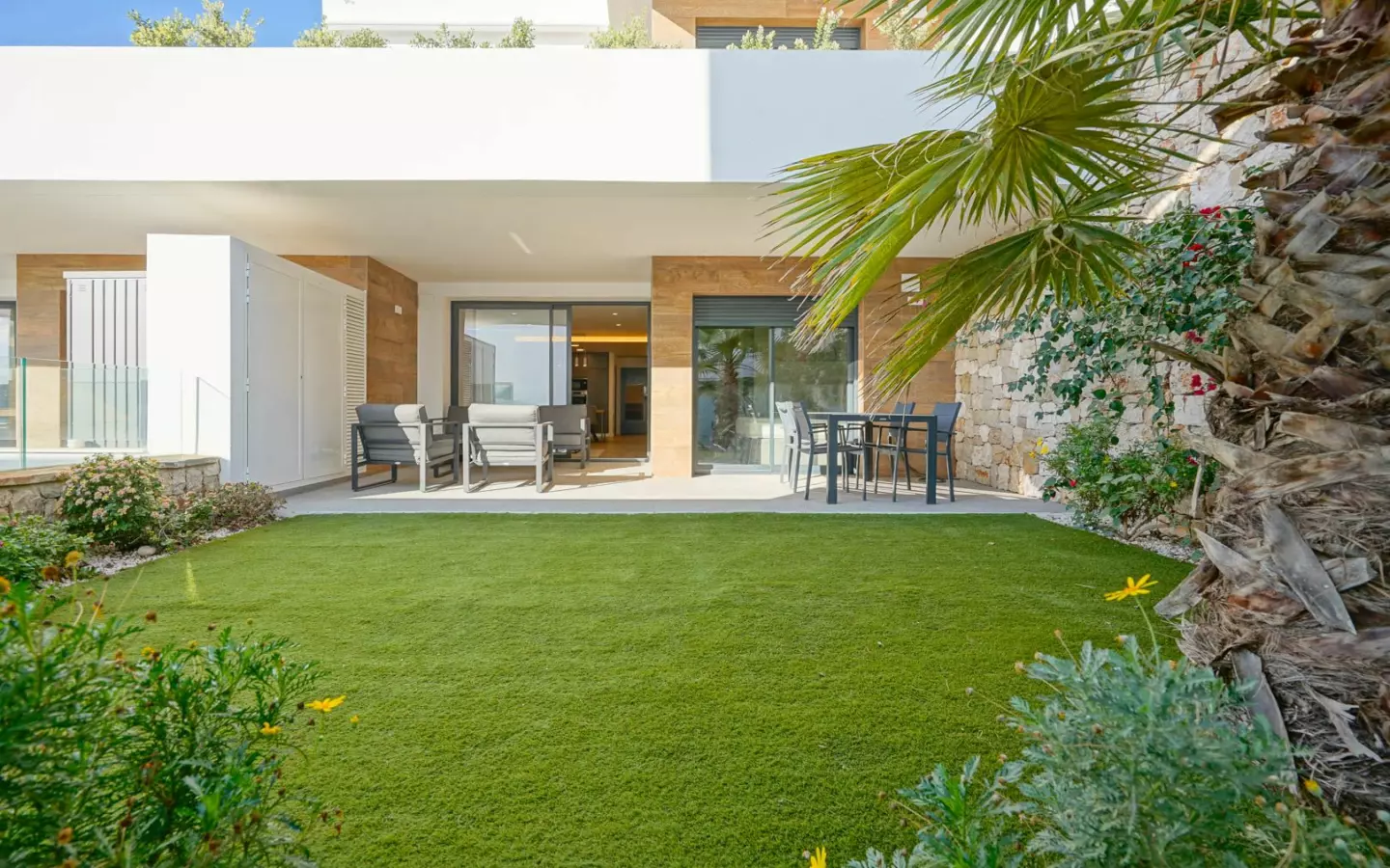 2-bedroom Apartment In Benitachell, Spain (148 M²)