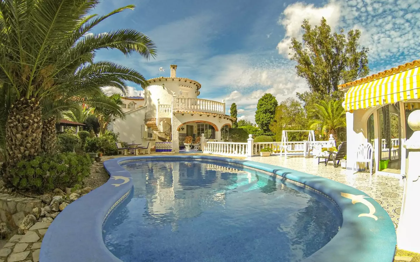 6-bedroom Villa In Denia, Spain (411 M²)