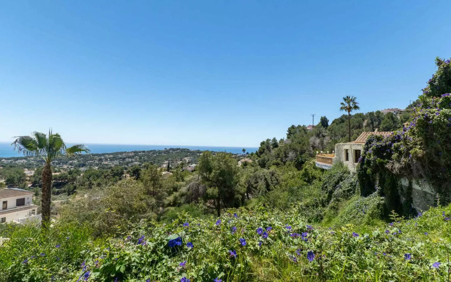 Plot In Moraira, Spain (800 M² Plot)