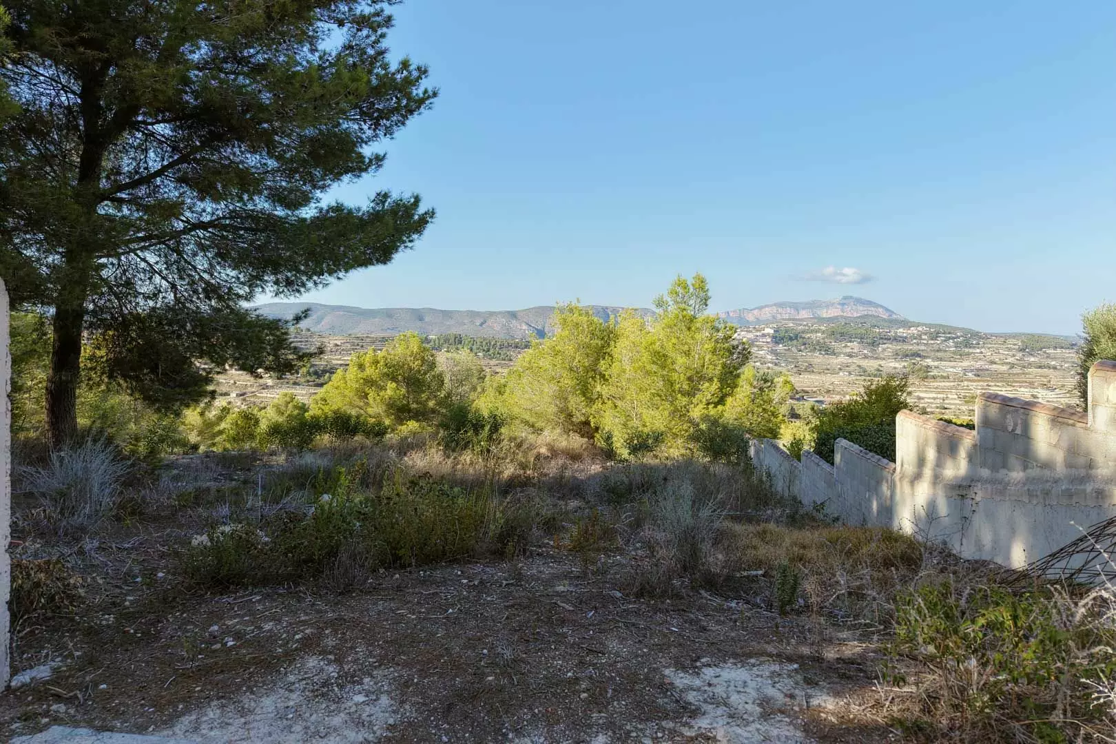Plot In Moraira, Spain (801 M² Plot)