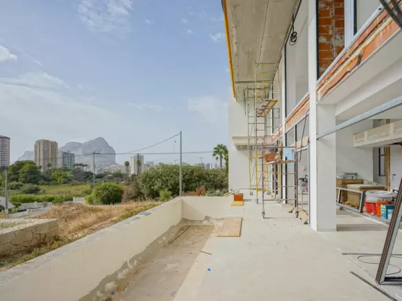 3-bedroom Villa In Calpe, Spain (284 M²)