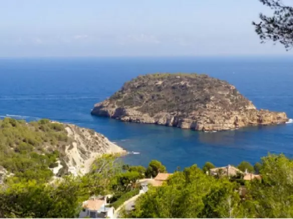 4-bedroom Villa In Jávea – Xàbia, Spain (422 M²)