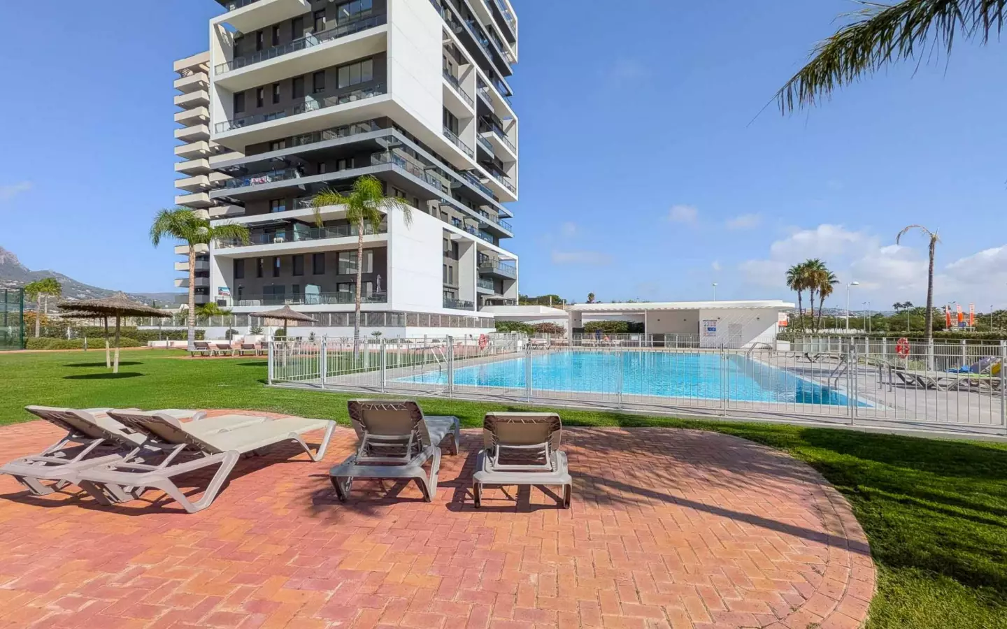 3-bedroom Apartment In Calpe, Spain (100 M²)