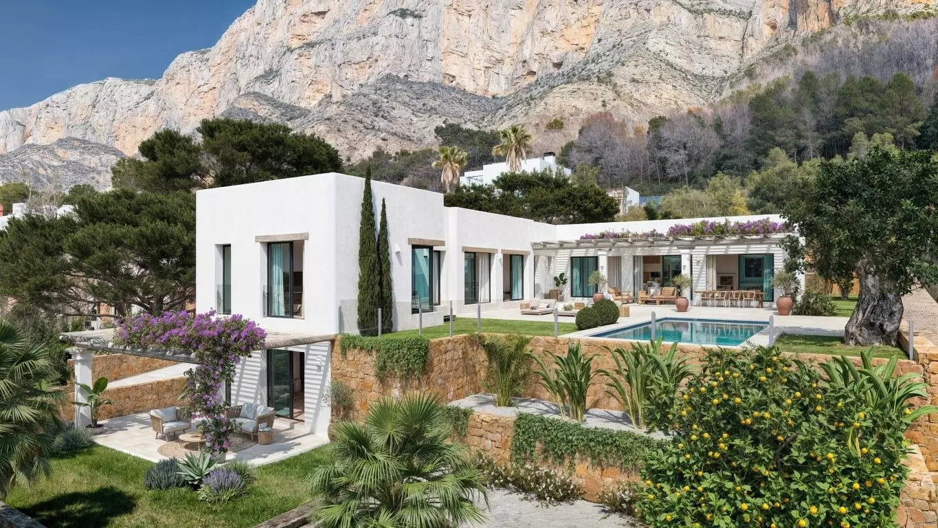 4-bedroom Villa In Jávea – Xàbia, Spain (292 M²)