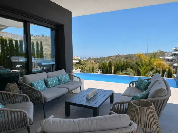 3-bedroom Villa In Finestrat, Spain (151 M²)