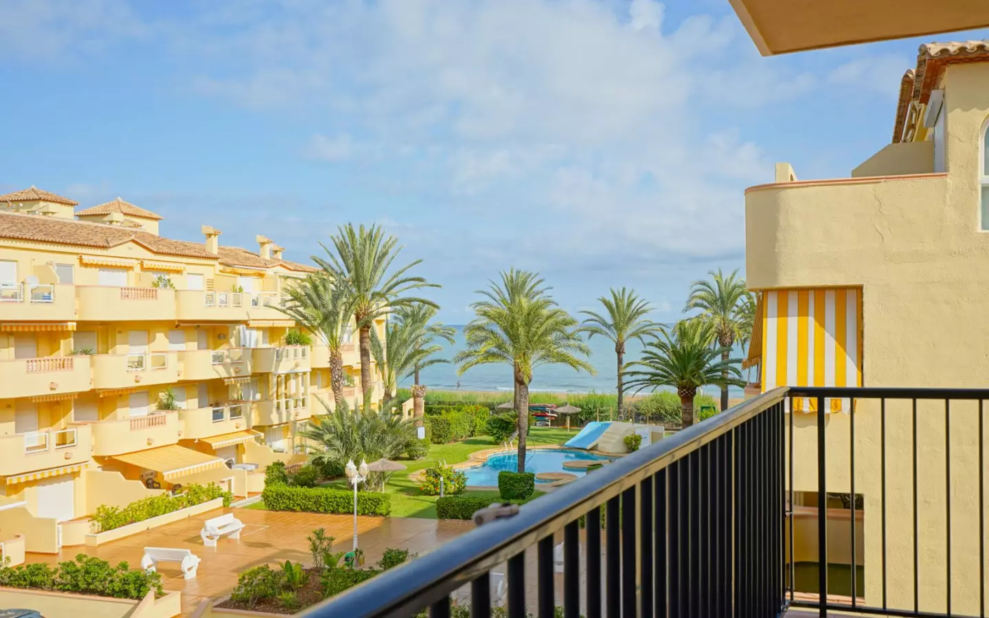 2-bedroom Apartment In Denia, Spain (80 M²)