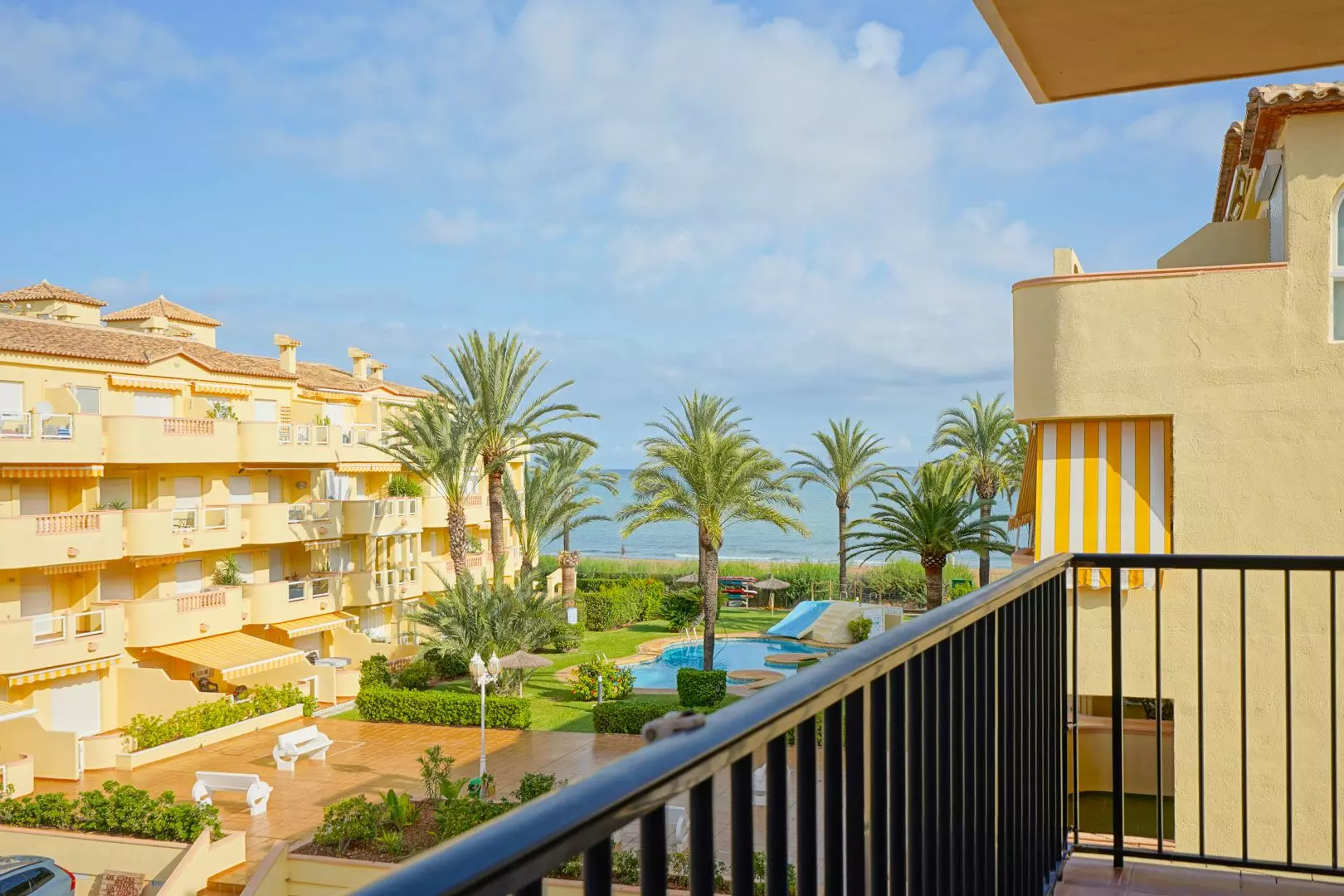 2-2-d9e431 2-bedroom Apartment In Denia, Spain (80 M²)