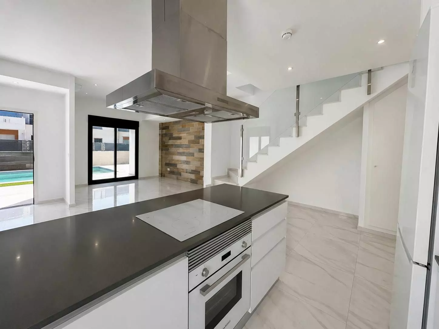 3-bedroom Villa In La Nucía, Spain (123 M²)