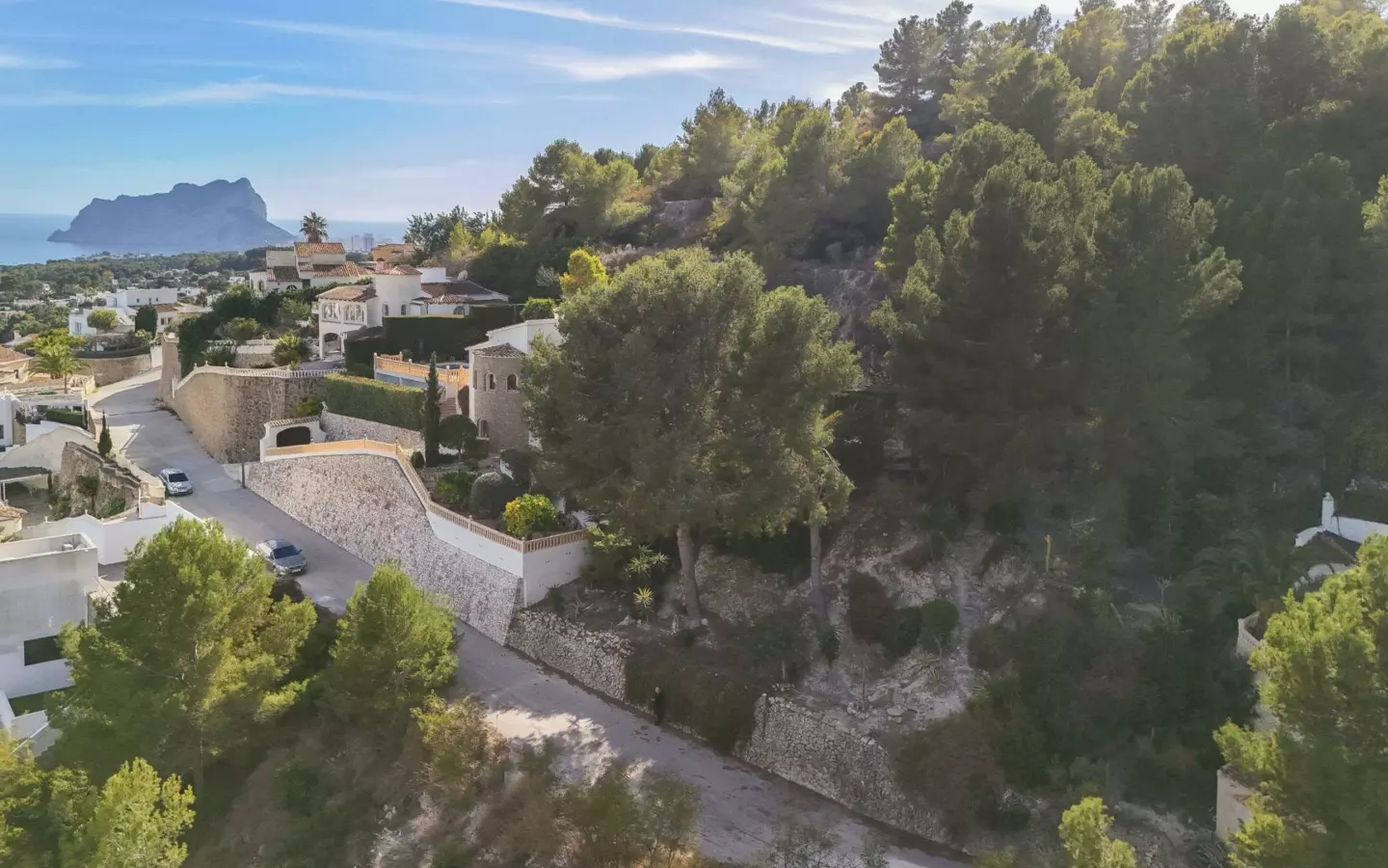 Plot In Benissa, Spain (1.100 M² Plot)
