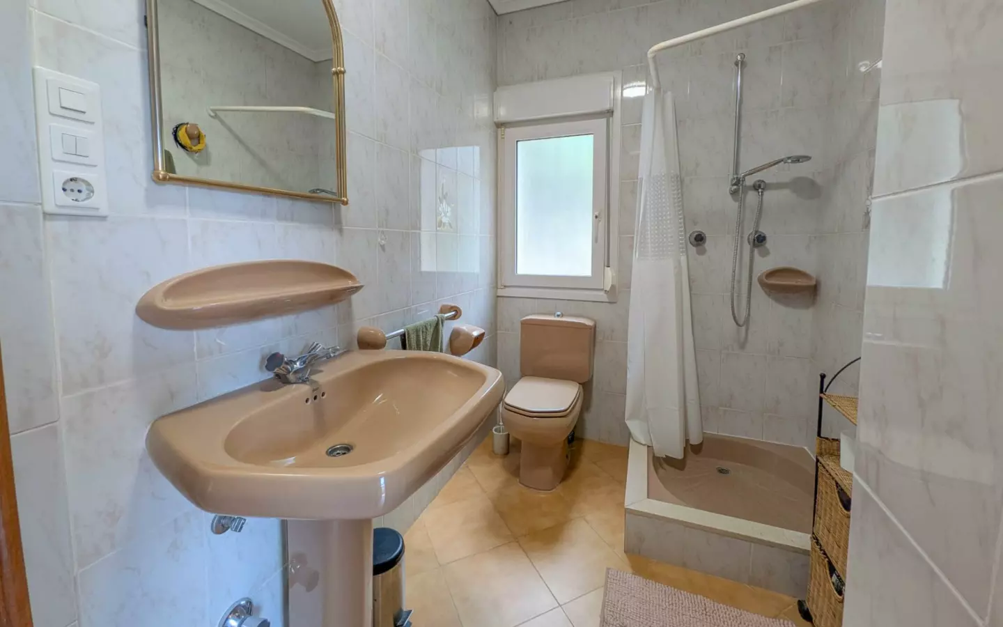 3-bedroom Villa In Denia, Spain (238 M²)
