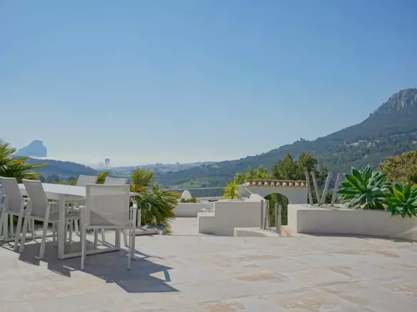 5-bedroom Villa In Benissa, Spain (359 M²)