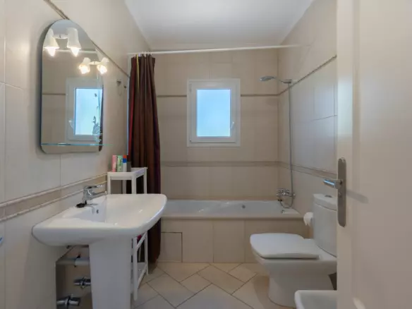 3-bedroom Villa In Jávea – Xàbia, Spain (150 M²)