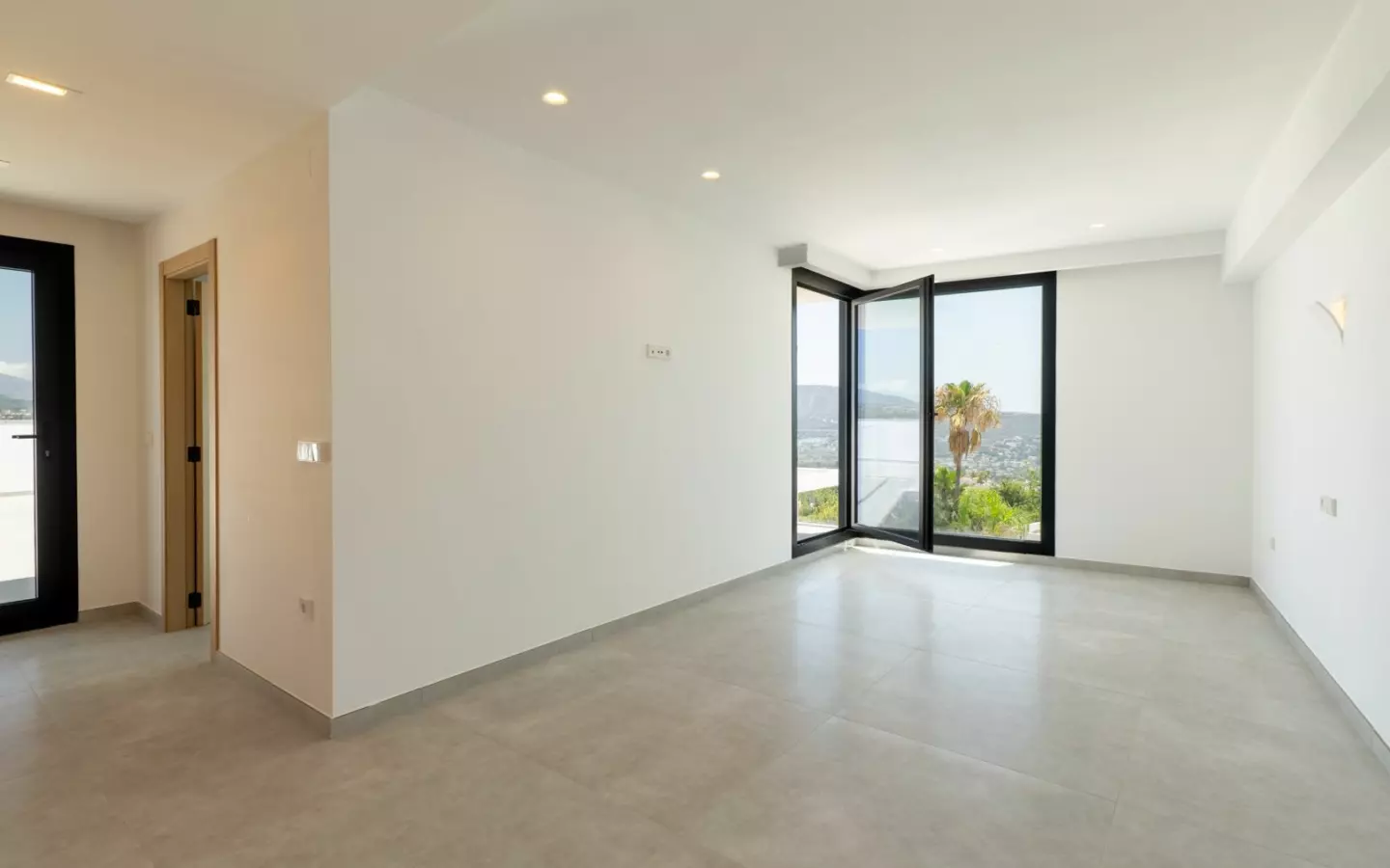 3-bedroom Villa In Moraira, Spain (310 M²)