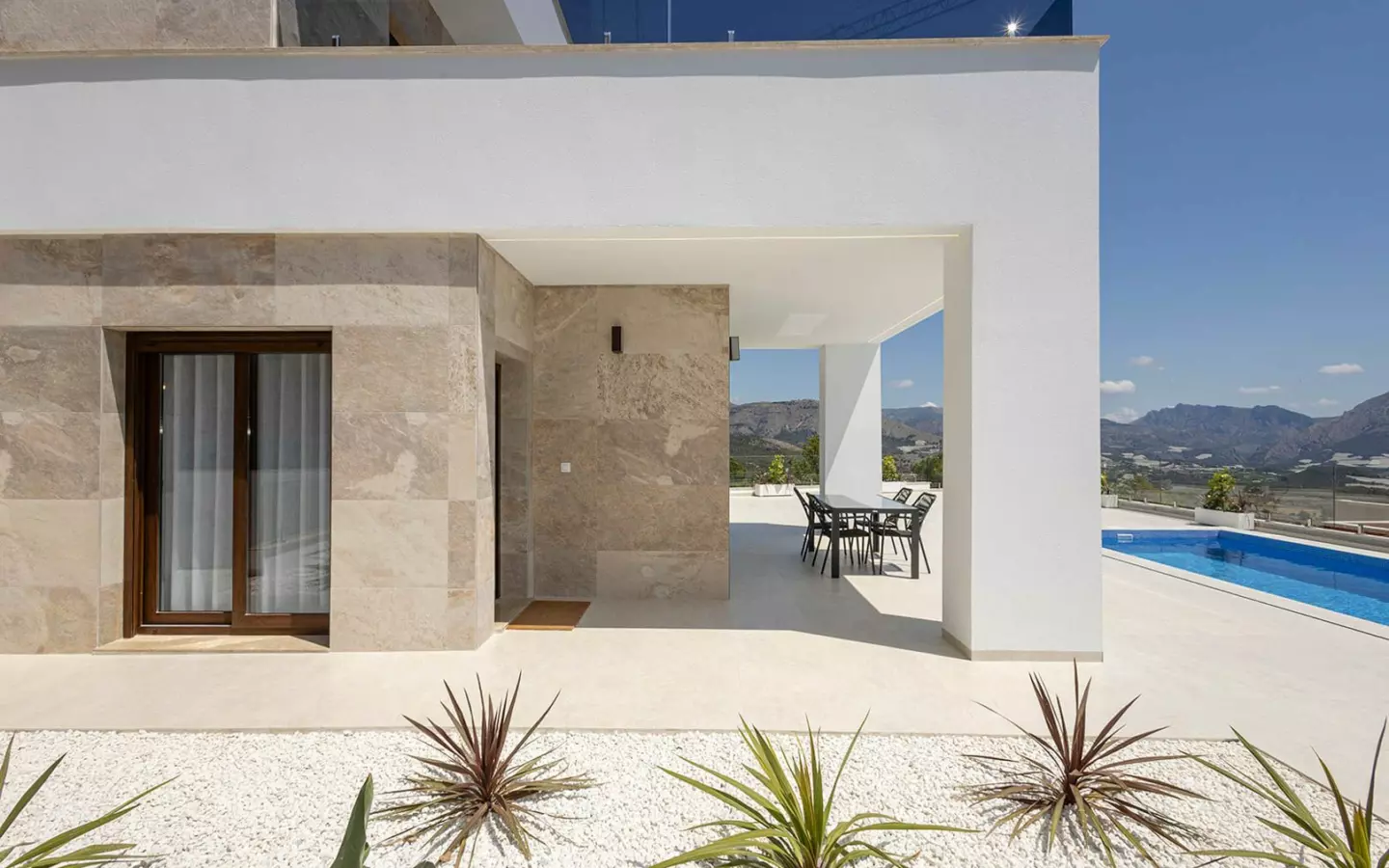 3-bedroom Villa In Polop, Spain (165 M²)