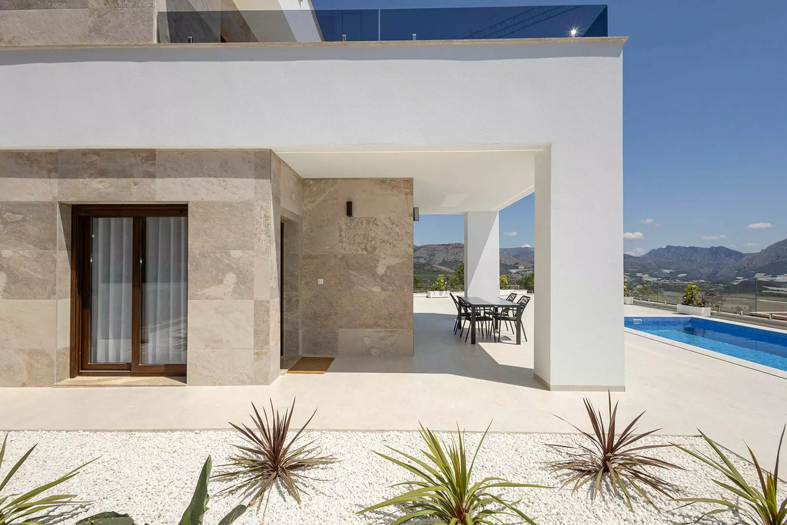 3-bedroom Villa In Polop, Spain (165 M²)