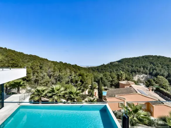 3-bedroom Villa In Jávea – Xàbia, Spain (374 M²)