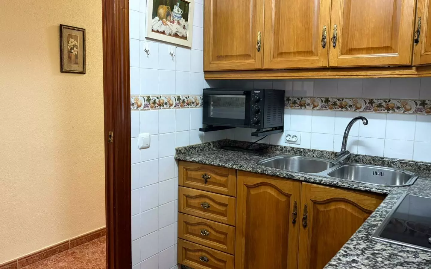 2-bedroom Flat In Alicante, Spain (76 M²)