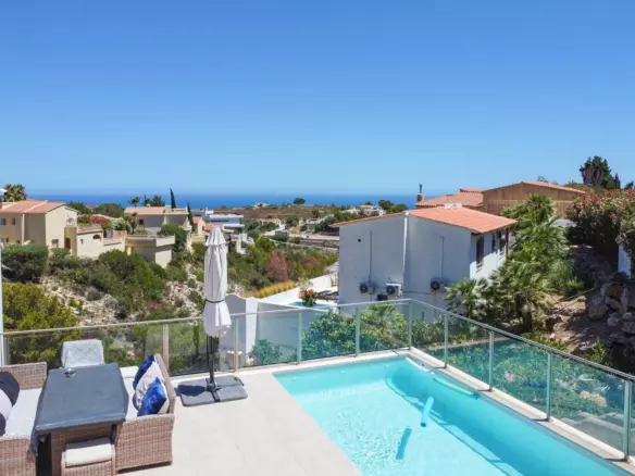4-bedroom Villa In Benitachell, Spain (199 M²)