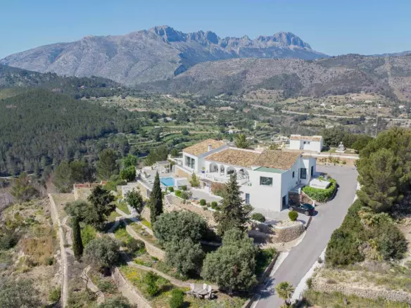 5-bedroom Villa In Benissa, Spain (359 M²)