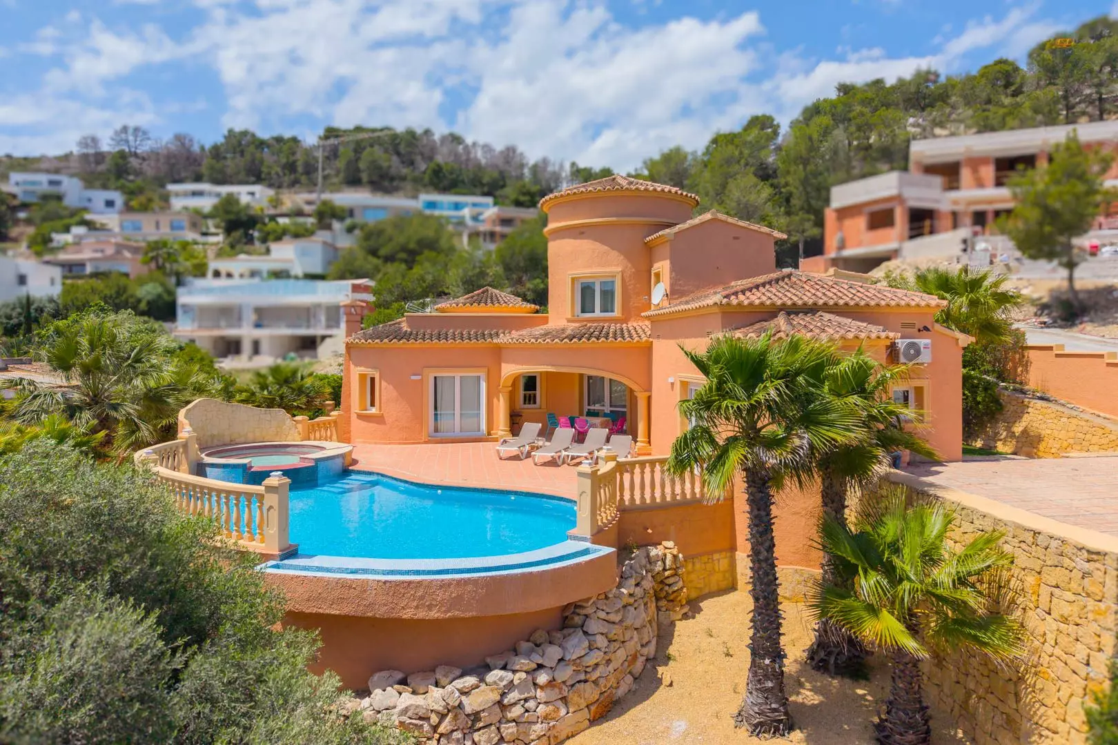 3-bedroom Villa In Jávea – Xàbia, Spain (255 M²)