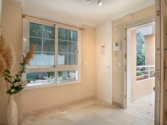 3-bedroom Apartment In Pedreguer, Spain (310 M²)