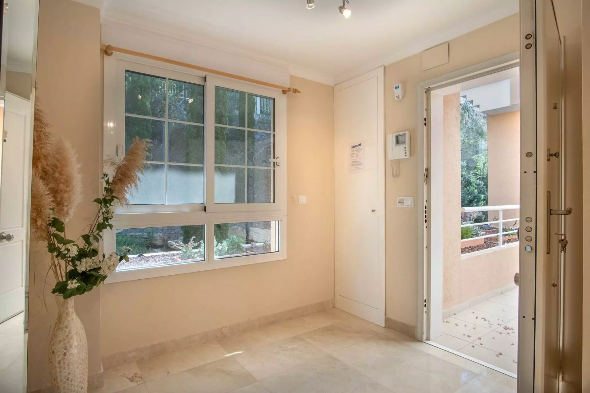 2-3-50cf97 3-bedroom Apartment In Pedreguer, Spain (310 M²)