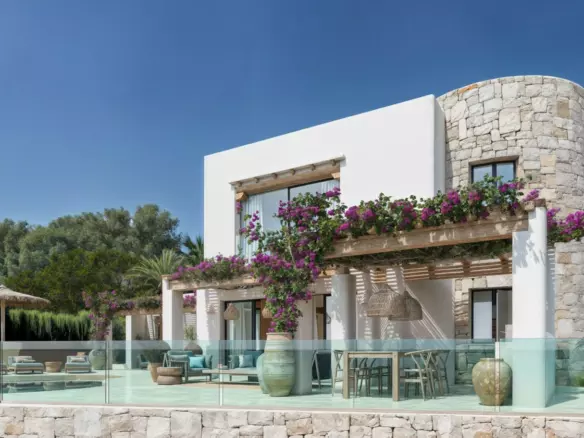 4-bedroom Villa In Moraira, Spain (292 M²)