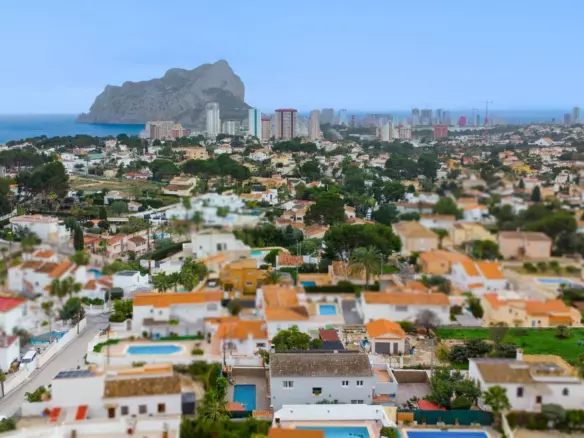 4-bedroom Villa In Calpe, Spain (216 M²)