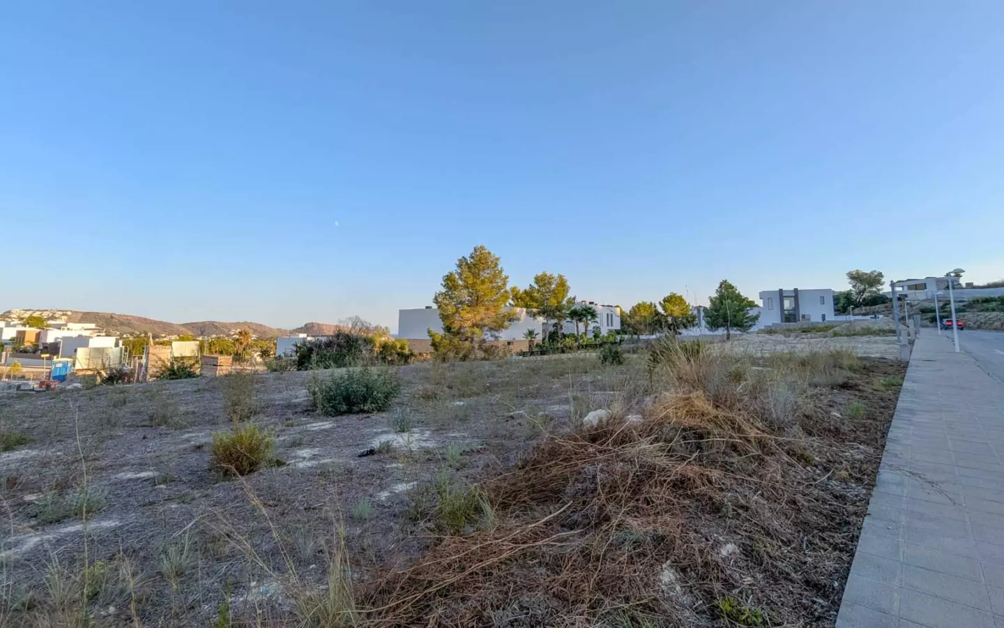 Plot In Moraira, Spain (811 M² Plot)