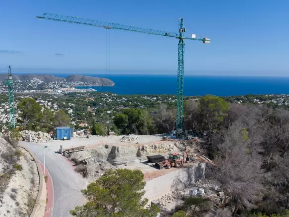 4-bedroom Villa In Moraira, Spain (606 M²)