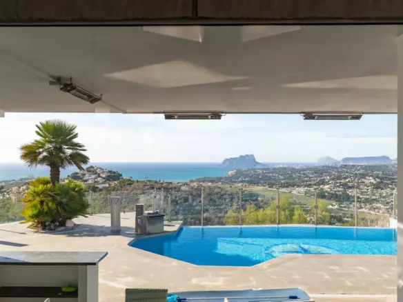 4-bedroom Villa In Moraira, Spain (434 M²)