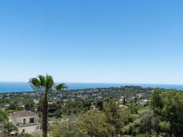 Plot In Moraira, Spain (800 M² Plot)