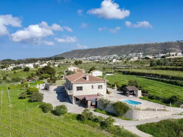 4-bedroom Villa In Jávea – Xàbia, Spain (540 M²)