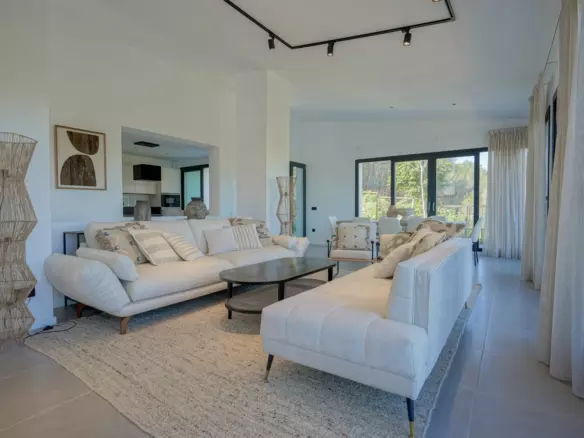 3-bedroom Villa In Jávea – Xàbia, Spain (250 M²)