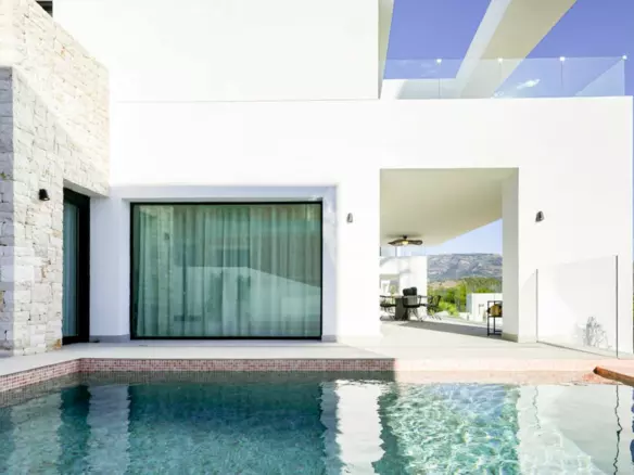3-bedroom Villa In Polop, Spain (293 M²)