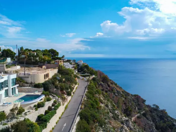 5-bedroom Villa In Jávea – Xàbia, Spain (676 M²)