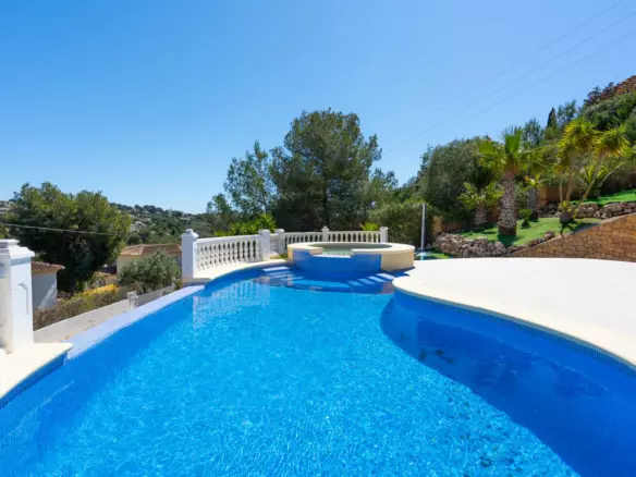 3-bedroom Villa In Jávea – Xàbia, Spain (150 M²)