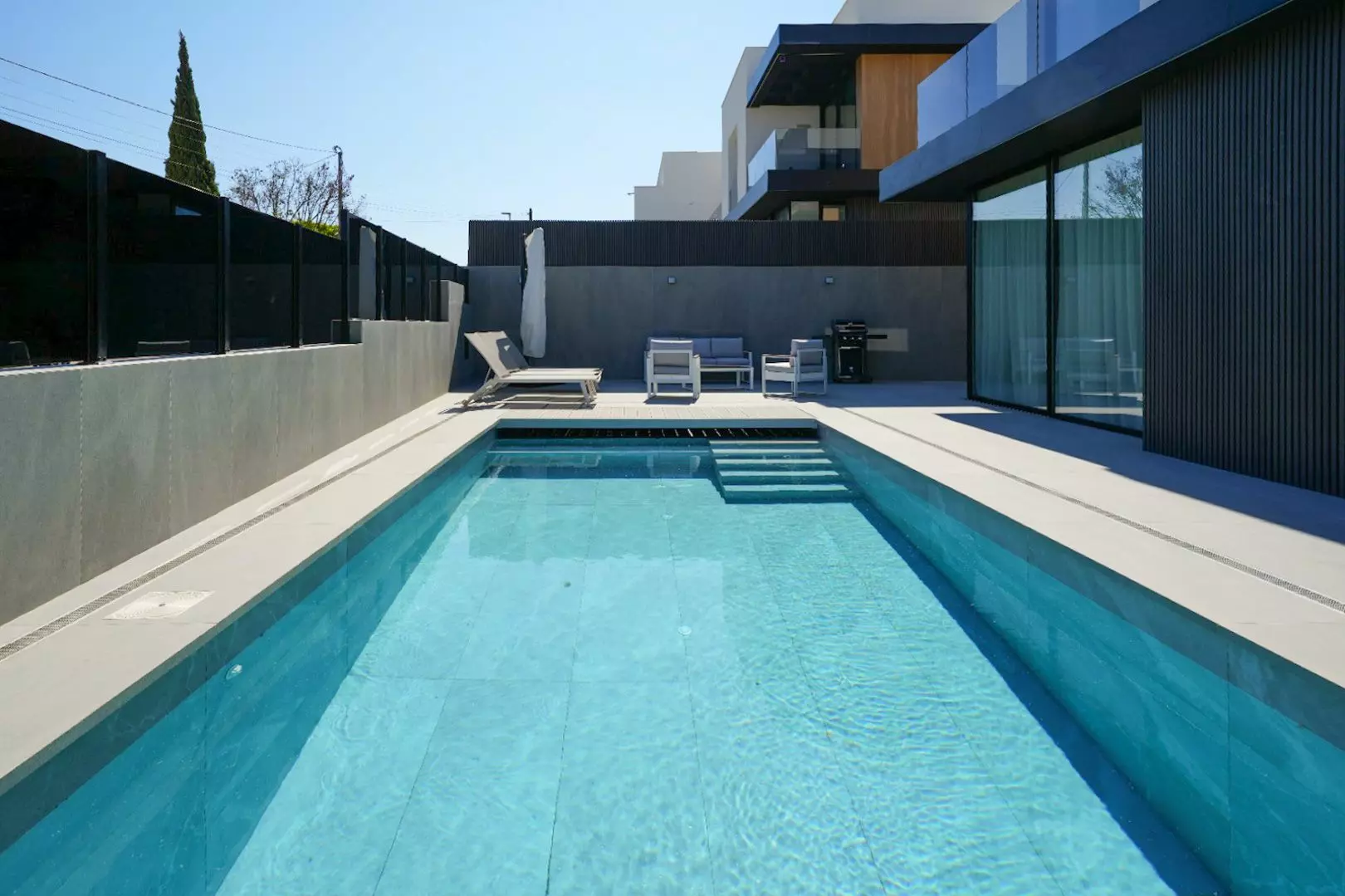 5-bedroom Villa In Alfaz Del Pi, Spain (322 M²)