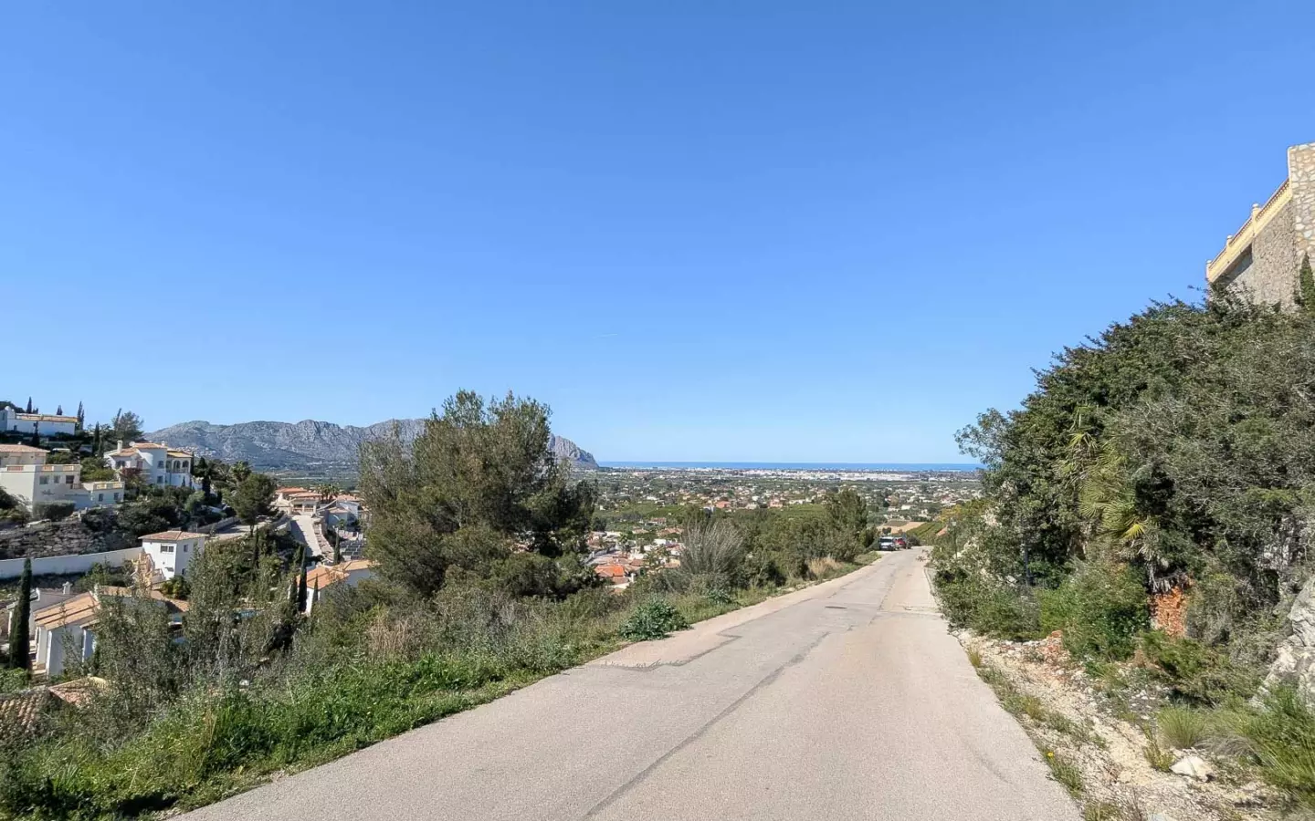 3-bedroom Villa In Pedreguer, Spain (160 M²)