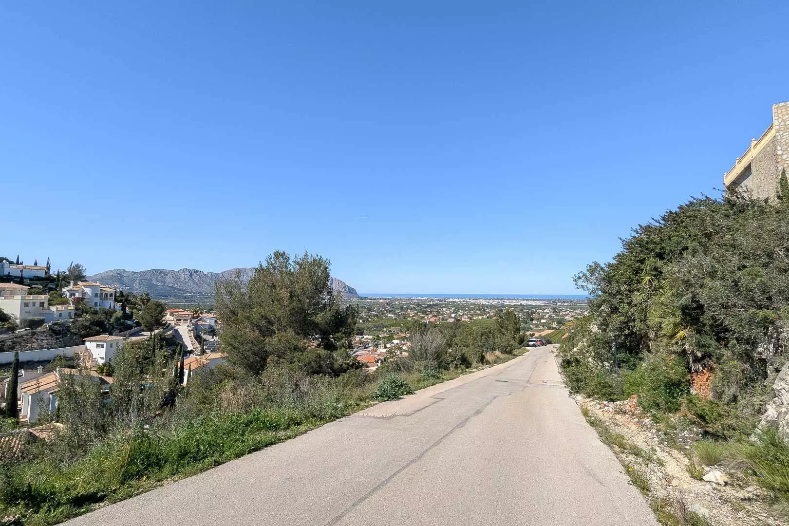 3-bedroom Villa In Pedreguer, Spain (160 M²)