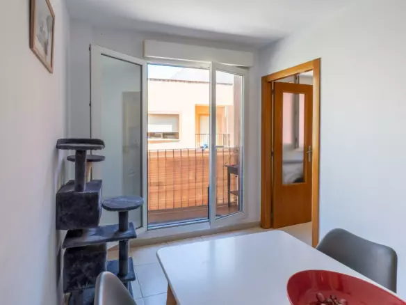 3-bedroom Apartment In Teulada, Spain (119 M²)