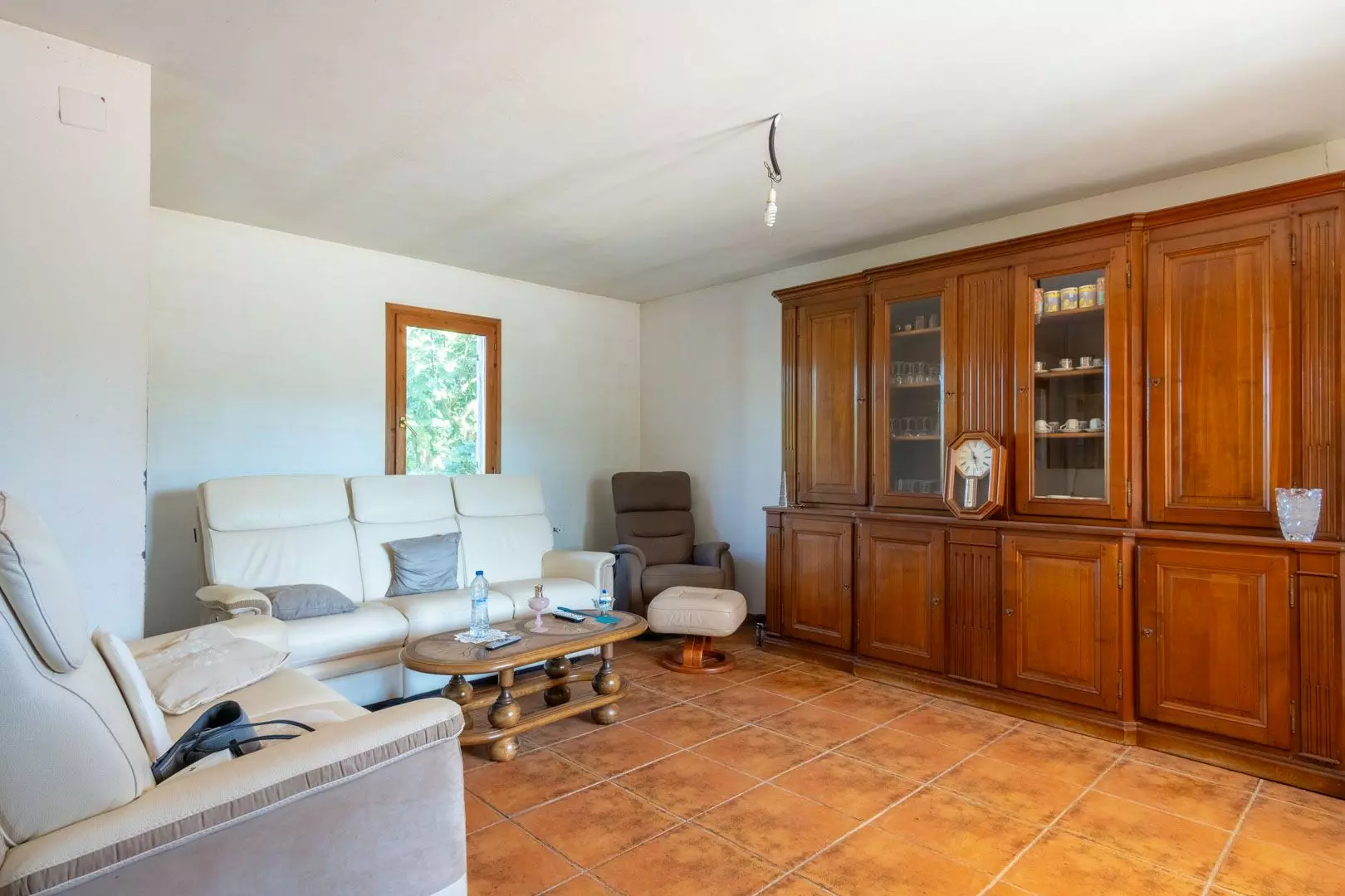 6-bedroom Villa In Pedreguer, Spain (361 M²)
