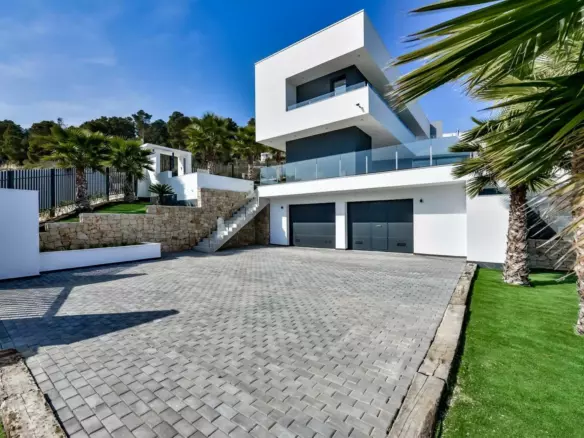 3-bedroom Villa In Jávea – Xàbia, Spain (374 M²)