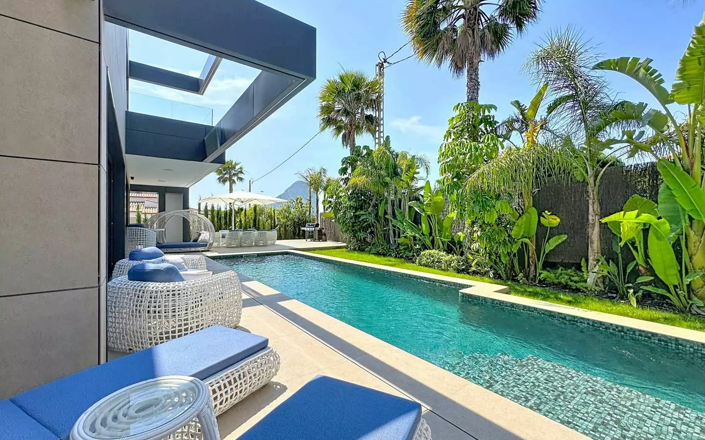 4-bedroom Villa In Calpe, Spain (346 M²)