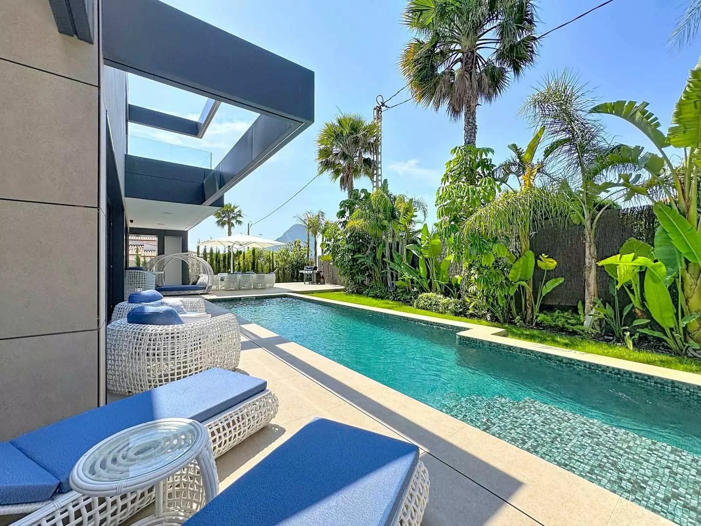 4-bedroom Villa In Calpe, Spain (346 M²)