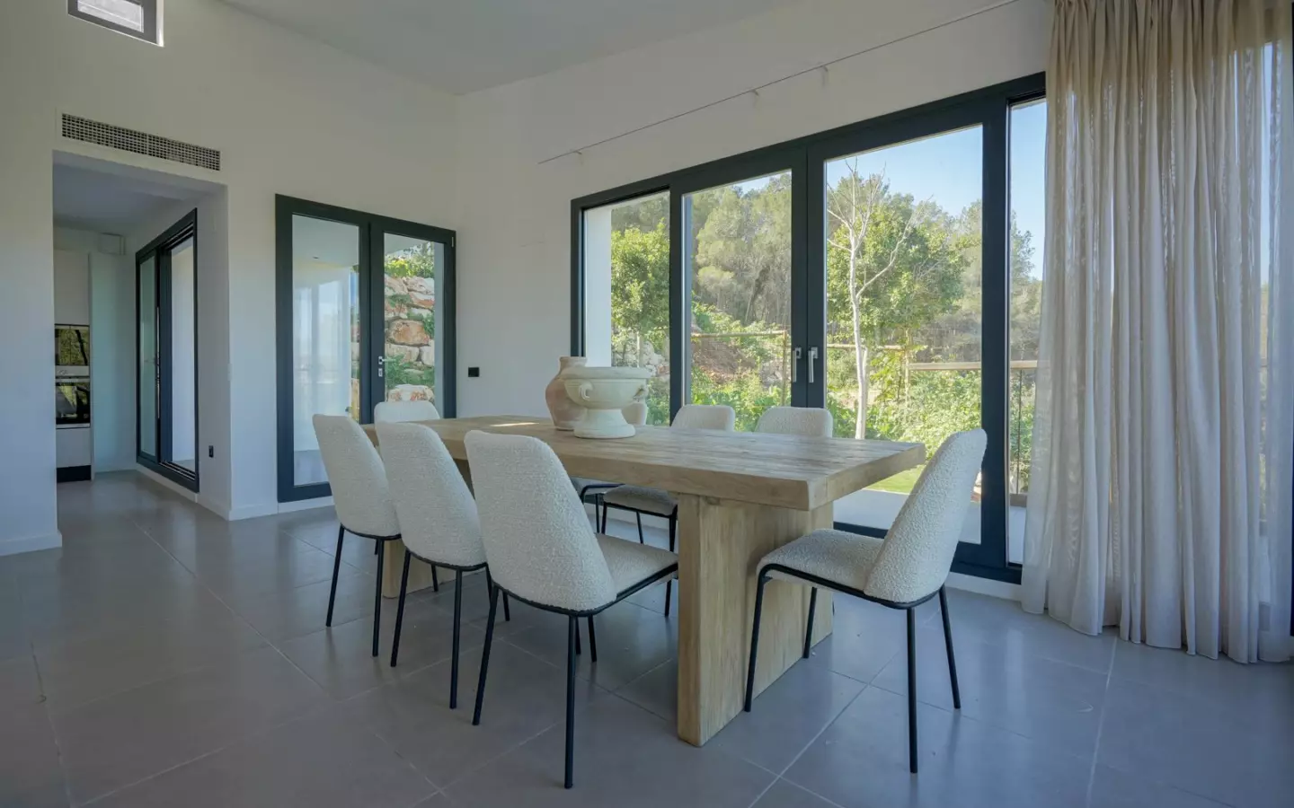 3-bedroom Villa In Jávea – Xàbia, Spain (250 M²)