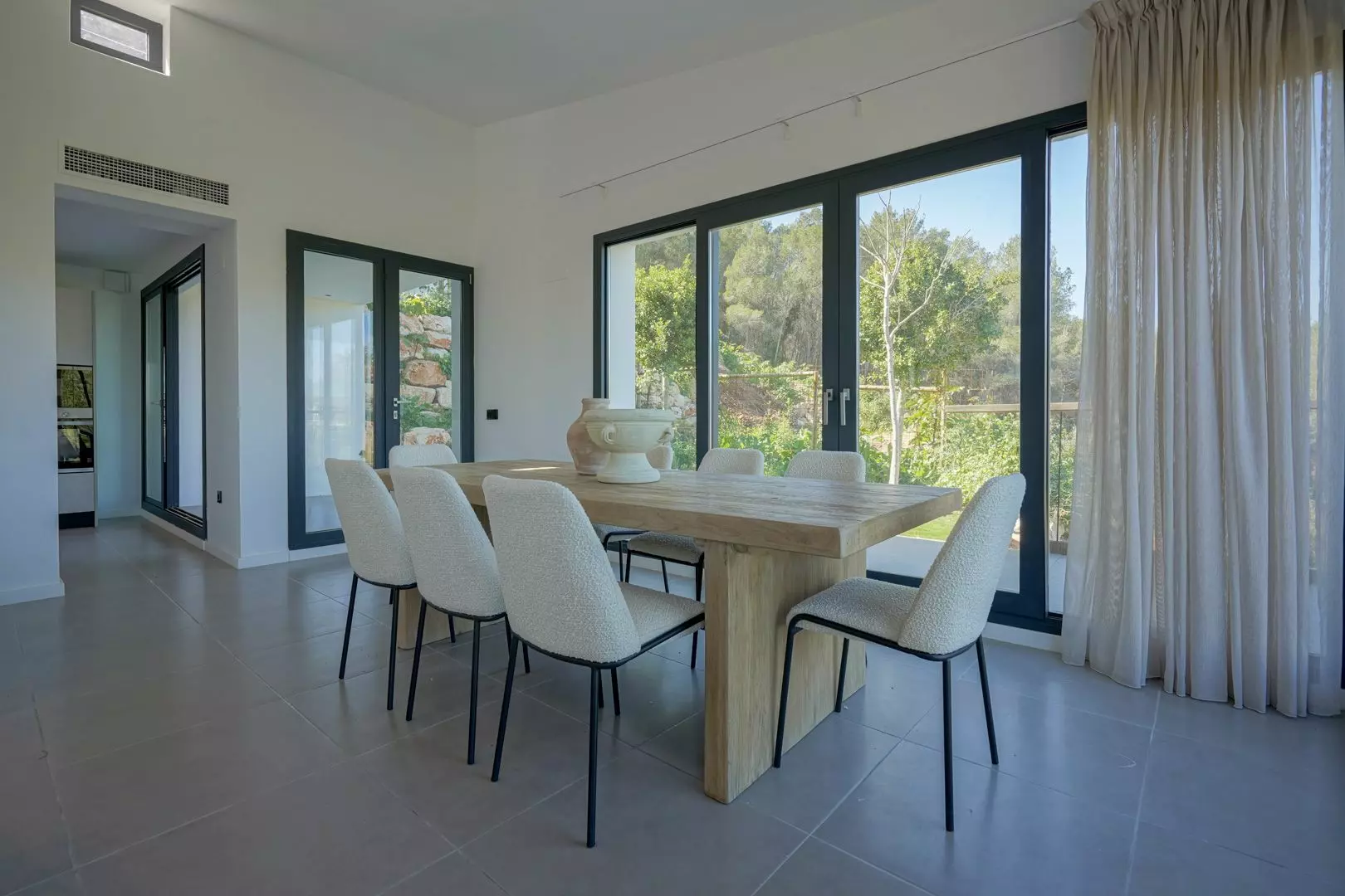 3-bedroom Villa In Jávea – Xàbia, Spain (250 M²)