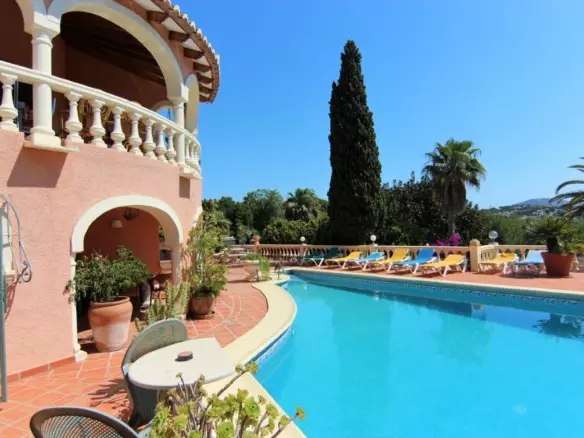 8-bedroom Villa In Benissa, Spain (392 M²)