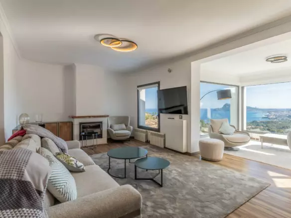 5-bedroom Villa In Altea, Spain (232 M²)